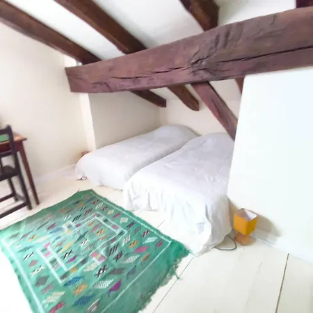 Spacieux, Coeur Historique - 8 Pers. - Fr-1-792-52 * Saint-Jean-de-Luz